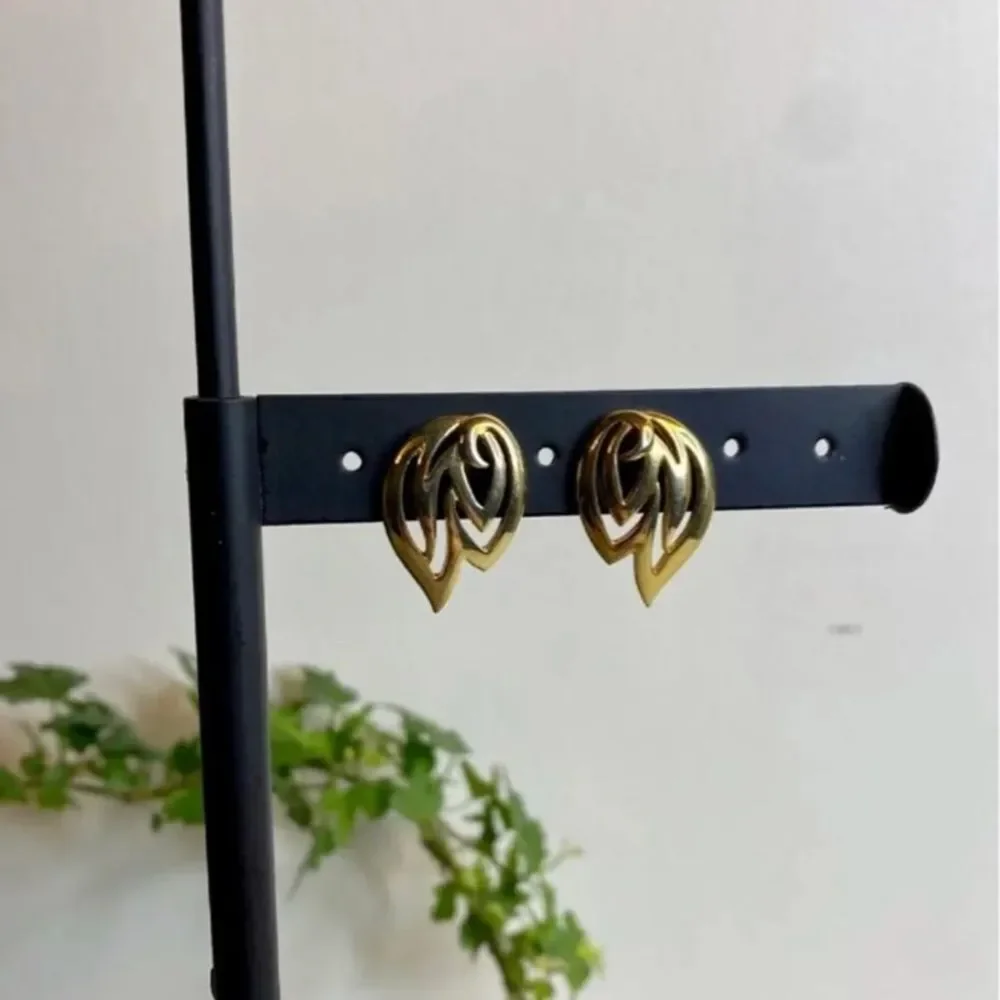 Retro Gold Fire Ball‎ Stud Earrings